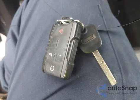 2017 GMC Sierra 1500 Sle z USA, uszkodzony, nr VIN 1GTR1MEC2HZ195492